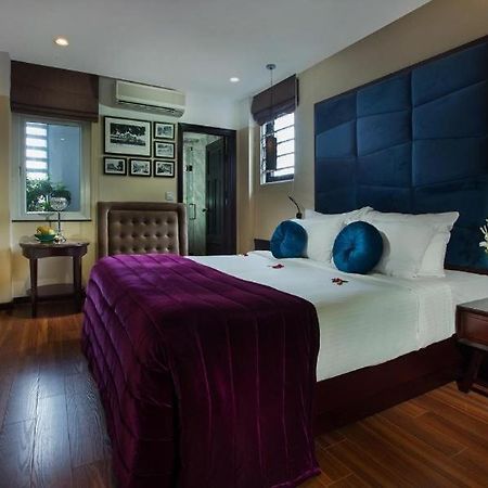Ambassador Hanoi Hotel & Travel Exterior photo