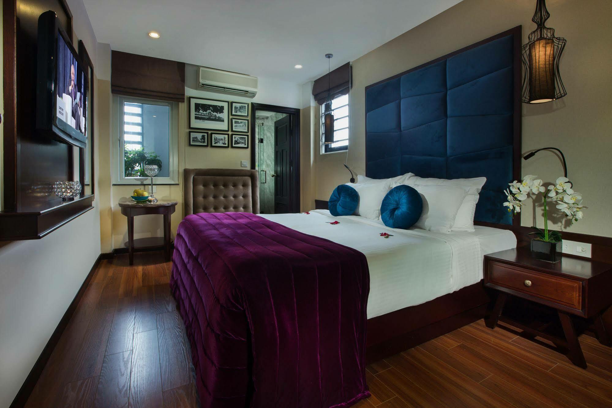 Ambassador Hanoi Hotel & Travel Exterior photo
